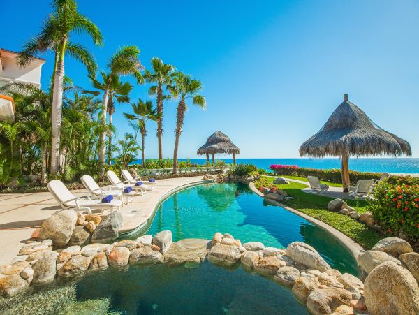 Beachfront 3 Bedroom Luxury Vacation Rental in Los Cabos