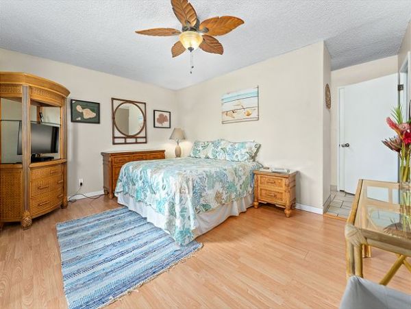 Kaanapali Vacation Condo Three Bedroom Walk to Beach