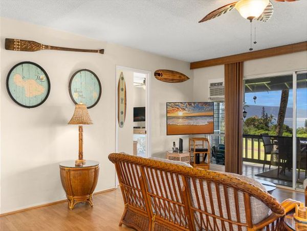 Kaanapali Vacation Condo Three Bedroom Walk to Beach