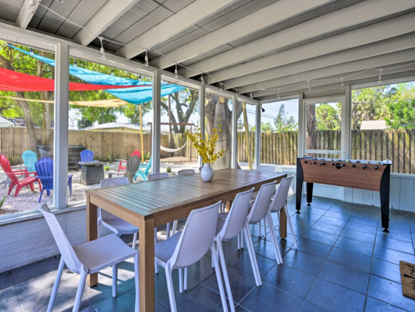 Lovely 4 Bedroom Home with Private Spa