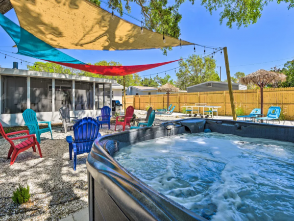 Lovely 4 Bedroom Home with Private Spa