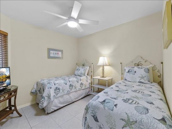Naples Two Bedroom Vacation Condo with Amazing Gulf Views