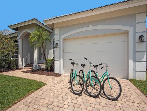 Marco Island Vacation Home Four Bedroom Walk to Beach
