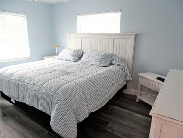 Crescent Beach Beachside Accommodation