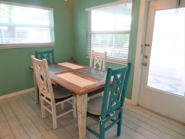 Crescent Beach Beachside Accommodation
