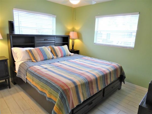 Crescent Beach Beachside Accommodation