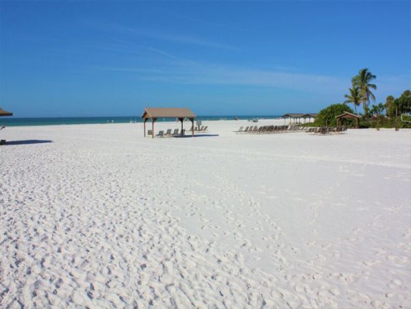 Crescent Beach Beachside Accommodation