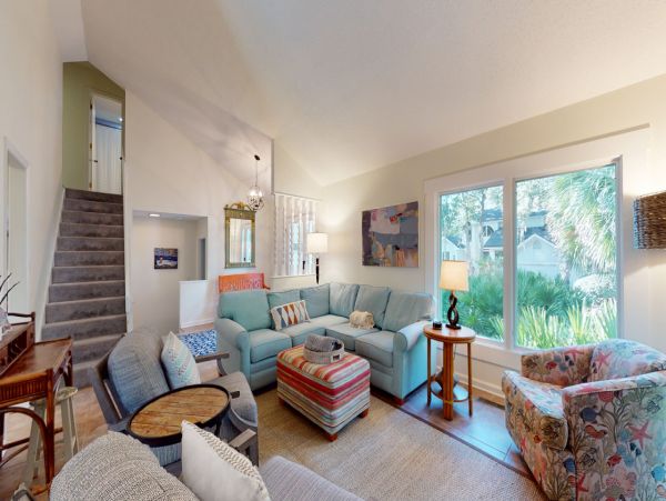 Lovely Comfortable Home 4 Bedrooms Sleeps 10 Guests