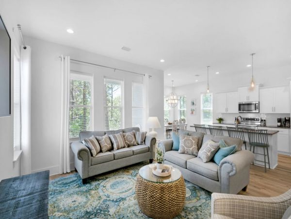 Miramar Beach Beautiful 4 Bedroom plus Loft Vacation Home