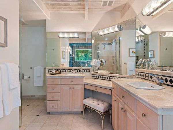 Montecito Luxury Vacation Pool Home plus Guest House Sleeps 8