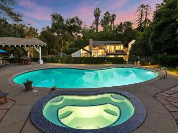 Montecito Luxury Vacation Pool Home plus Guest House Sleeps 8