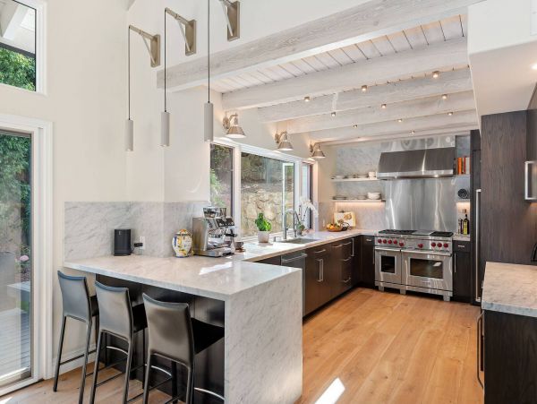 Montecito Luxury Vacation Pool Home plus Guest House Sleeps 8