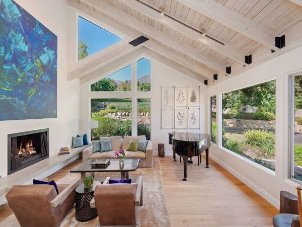 Montecito Luxury Vacation Pool Home plus Guest House Sleeps 8