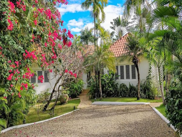 Dominican Republic Vacation Home Five Bedroom Walk To Beach