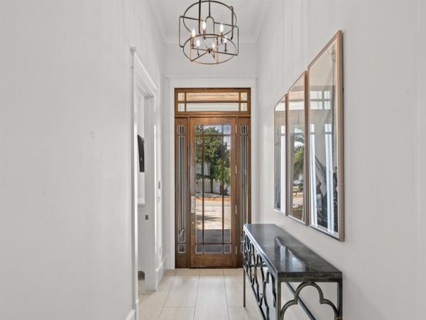 Destin Eight Bedroom Walk to the Beach Vacation Rental