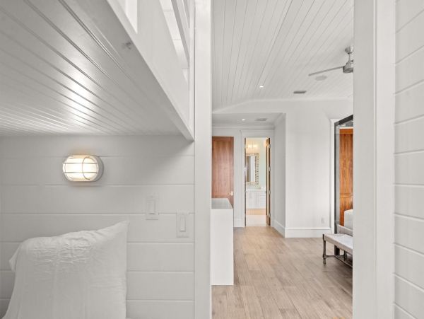 Destin Eight Bedroom Walk to the Beach Vacation Rental