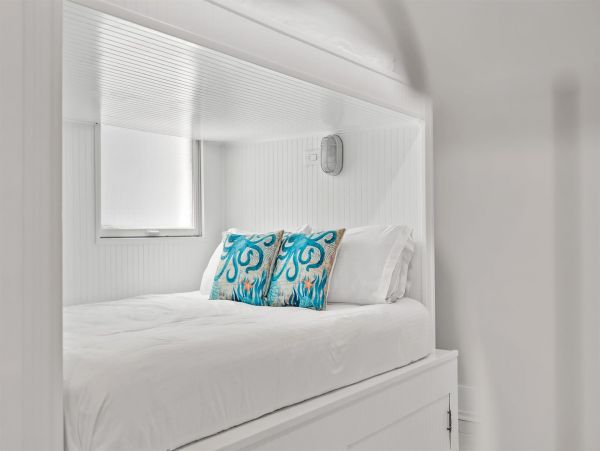 Luxury Residence Private Beach Access Frangista Beach