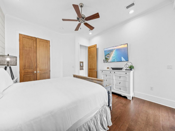 Luxury Villa in Miramar 10 min walk to the beach