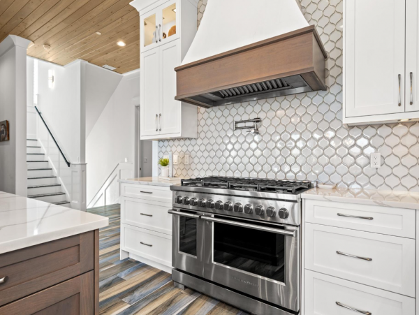 Modern Eight Bedroom Luxury Home with Pool in Miramar Beach