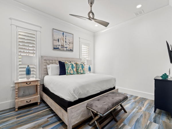Modern Eight Bedroom Luxury Home with Pool in Miramar Beach