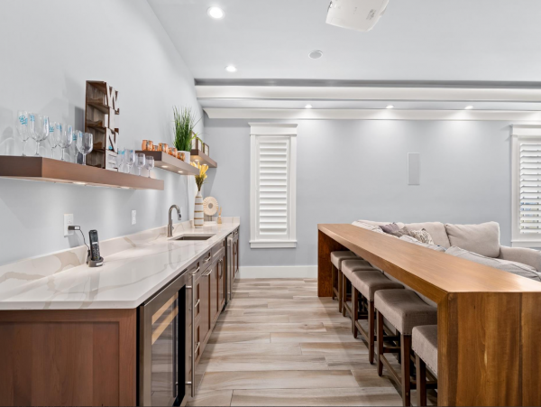 Modern Eight Bedroom Luxury Home with Pool in Miramar Beach