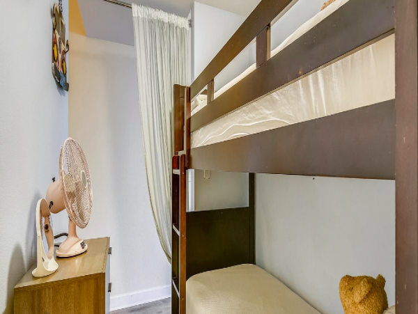 1 Bedroom Condo for 4 guests with Ocean views