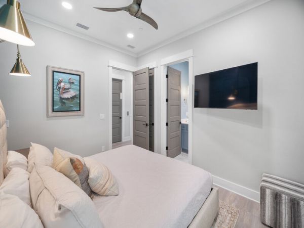 Gulf Front Luxury Vacation Home  Six Bedroom Panama City Beach Rental