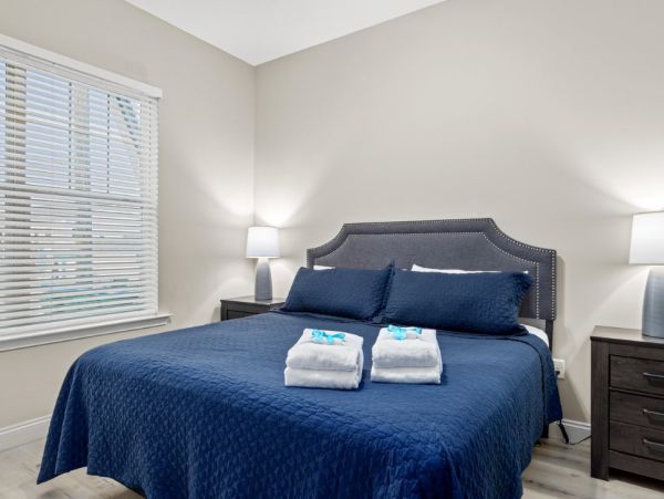 Four Bedroom Pool Vacation Home in Panama City Beach