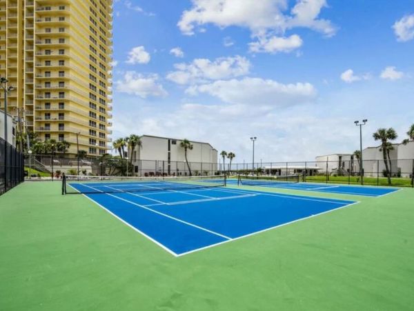 Cozy Vacation Condo Rental in Panama City Beach