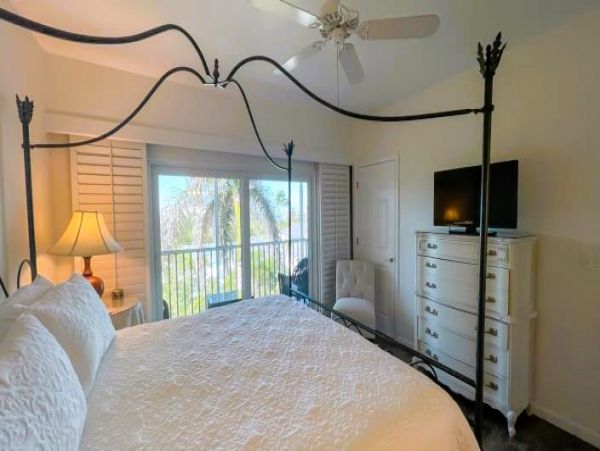 Marco Island Vacation Condo Two Bedroom