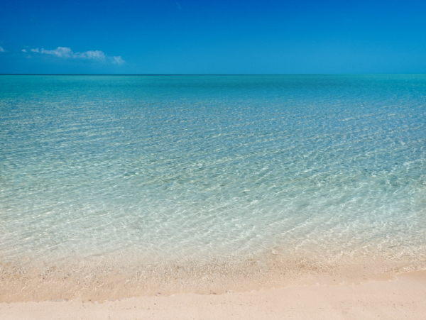 Luxury Oceanfront 6 Bedroom Villa in Turks and Caicos