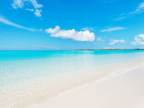 Gorgeous Pool Villa with 3 Bedrooms & Private Pool in Turks and Caicos