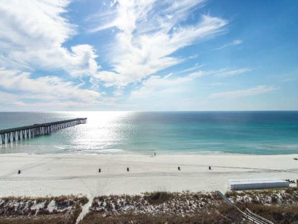 5 Bedroom Home steps to the beach, private pool sleeps 18