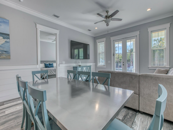 5 Bedroom Home steps to the beach, private pool sleeps 18