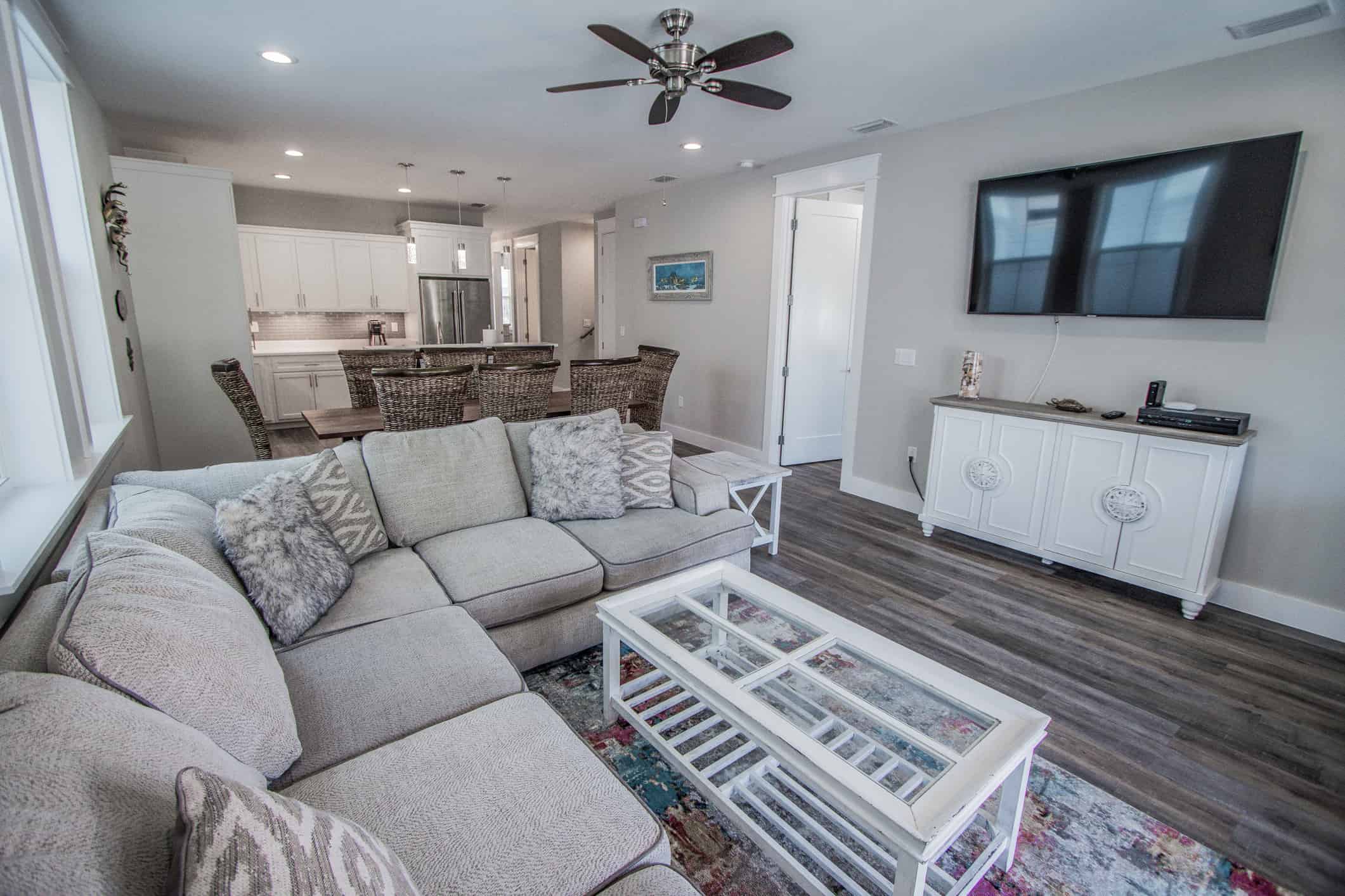 Panama City Beach Getaway 4 Bedrooms Short Walk to Beach