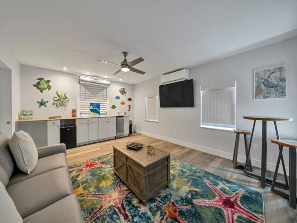 Three Bedroom Home in Panama City Beach Sleeps 14 Guests