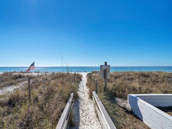 Three Bedroom Home in Panama City Beach Sleeps 14 Guests