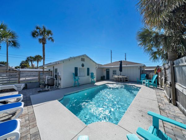 Three Bedroom Home in Panama City Beach Sleeps 14 Guests
