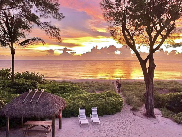 Romantic Ocean Front Setting on Sunny Captiva
