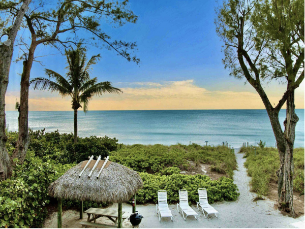 Romantic Ocean Front Setting on Sunny Captiva