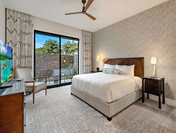 Kaanapali Vacation Rental: 6-Bedroom Beachfront Luxury