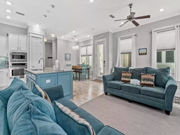 Charming Beach Getaway! Call Today