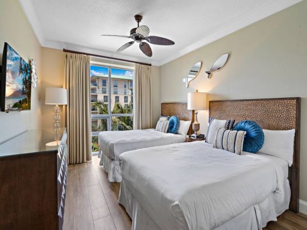 Ocean View Five Bedroom Vacation Rental in Kaanapali