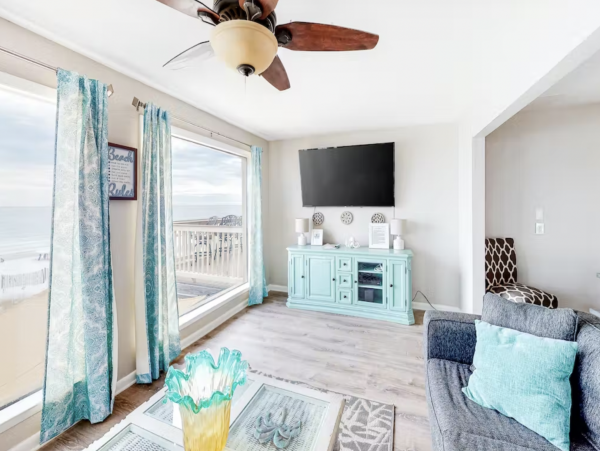 Beautiful 5 Bedroom Vacation Condo in Destin Full Ocean View