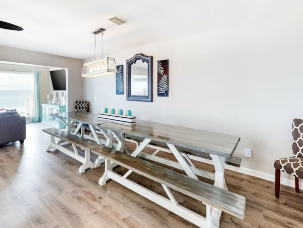 Beautiful 5 Bedroom Vacation Condo in Destin Full Ocean View