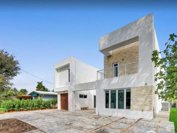 Fort Lauderdale Vacation Home Six Bedroom