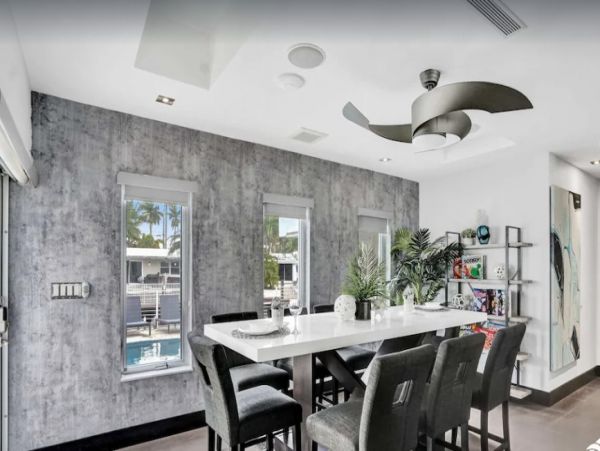 Fort Lauderdale Vacation Home Six Bedroom