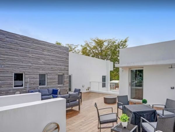 Fort Lauderdale Vacation Home Six Bedroom