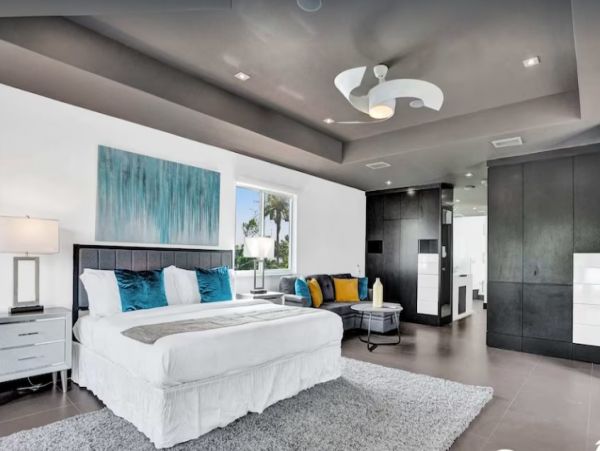 Fort Lauderdale Vacation Home Six Bedroom