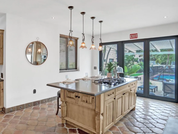 Amazing Home with Private Pool & Dock